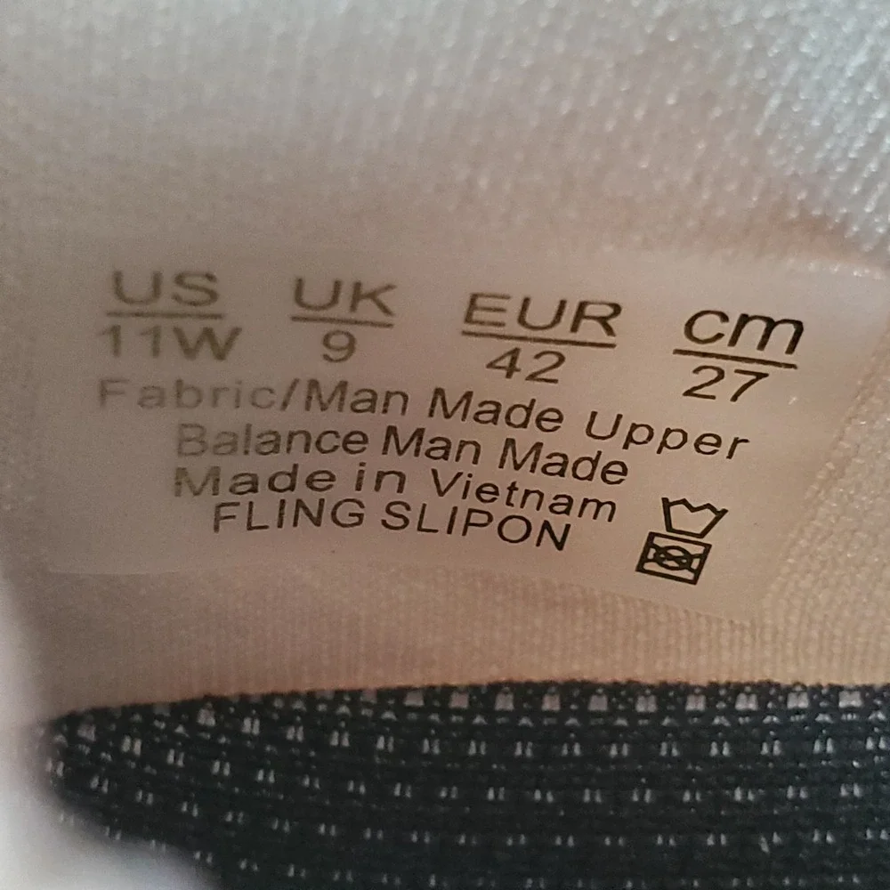 Ryka Fling Womens Sz 11 W Athletic Running White Stretch-Knit Slip On Sneakers